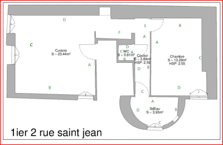 Appartement à Orange de 45 m² avec balcon et climatisation, proche du centre-ville 