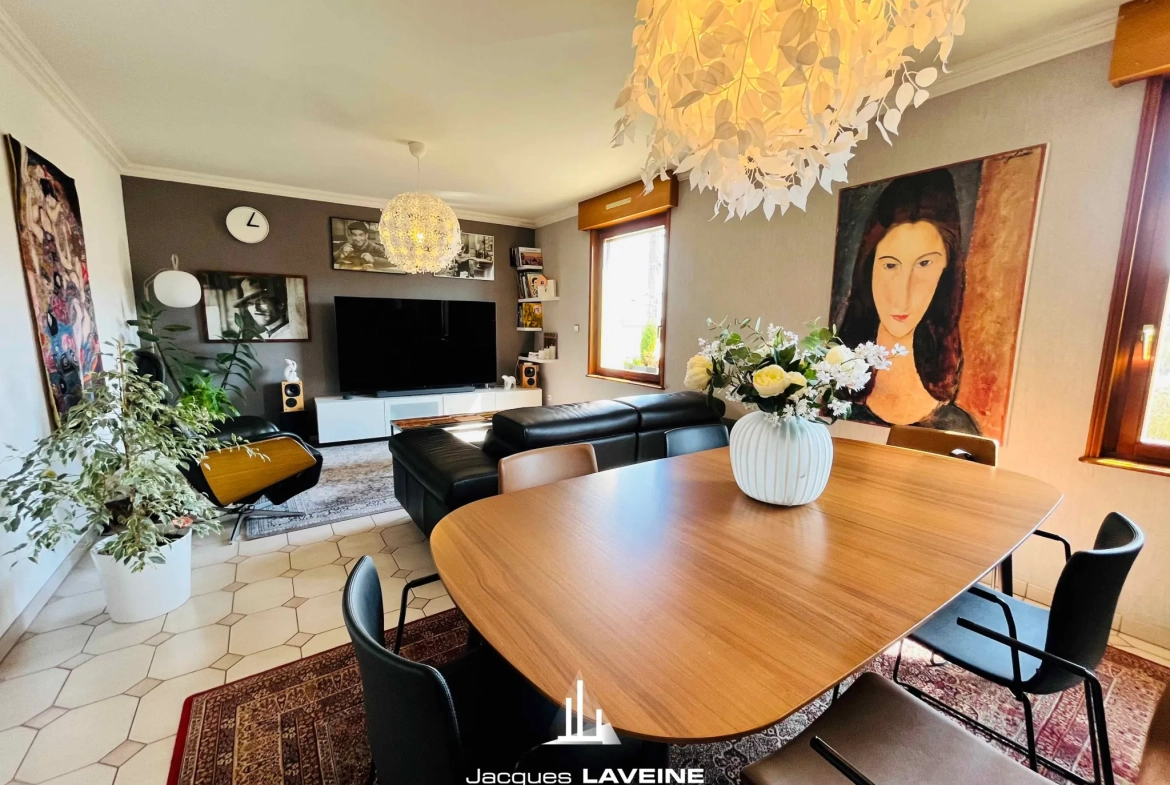 À vendre maison à Saulny avec 3 chambres, garage et chauffage au sol 
