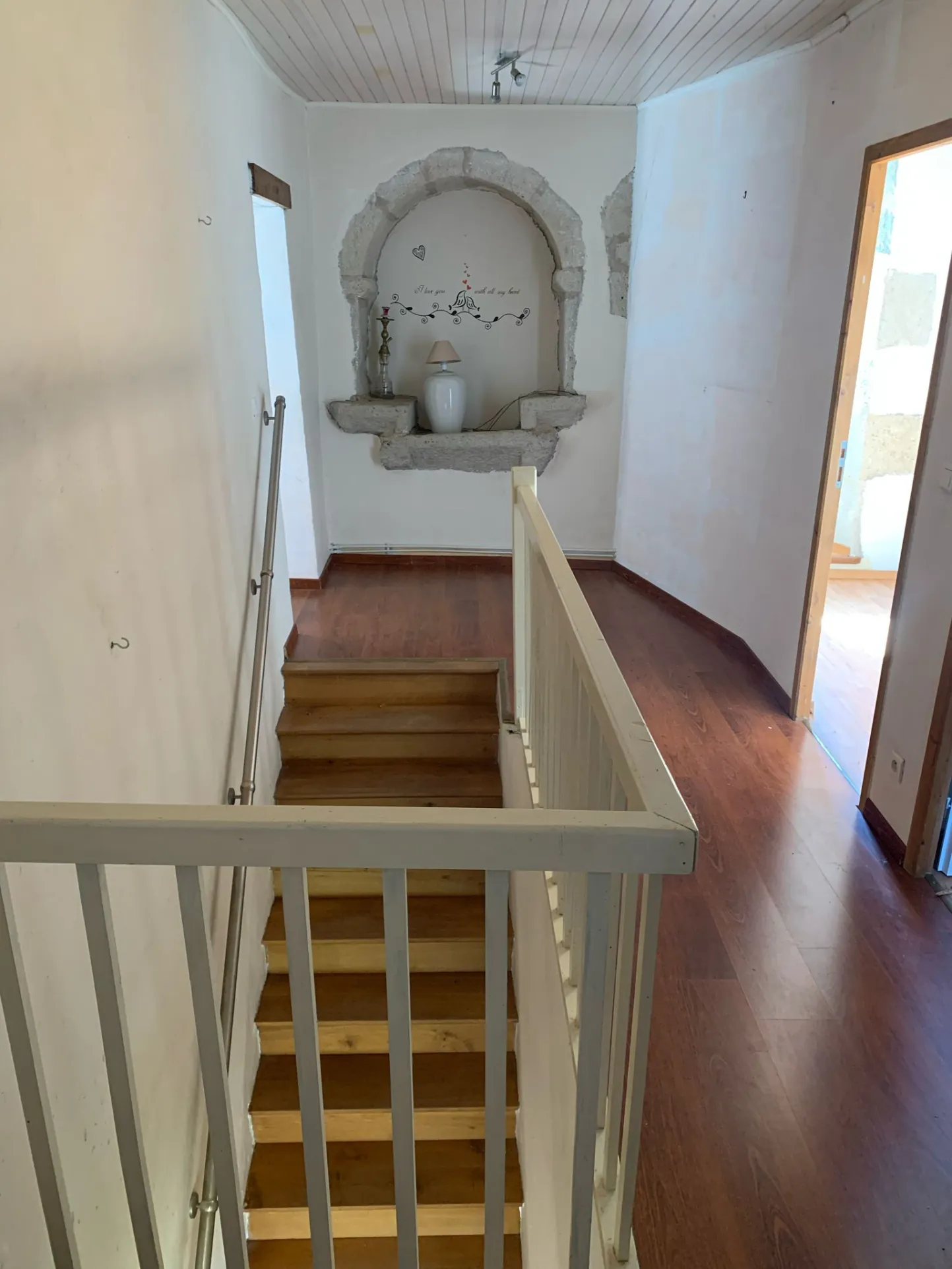 Maison en pierre de 177 m² avec dépendances entre Sauveterre de Guyenne et La Réole 