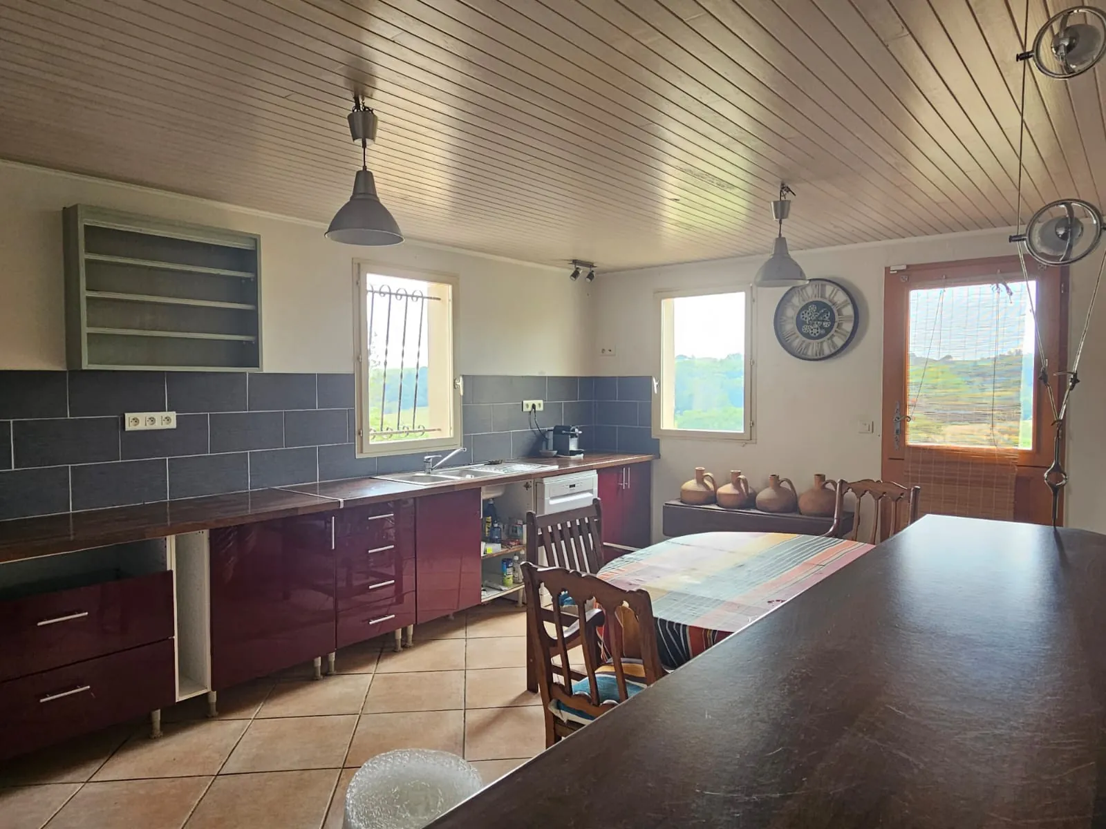 Maison en pierre de 177 m² avec dépendances entre Sauveterre de Guyenne et La Réole 