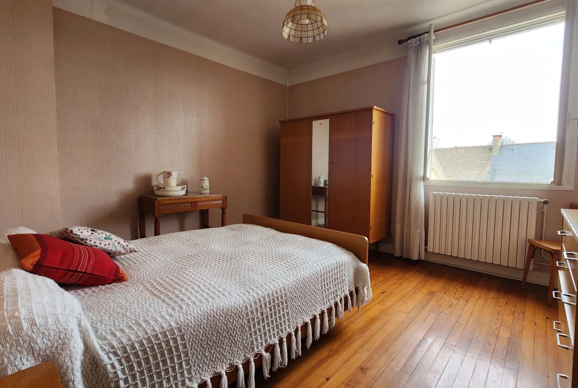 Belle maison familiale de 160 m² avec jardin à Juillan, idéal pour résidence ou investissement 