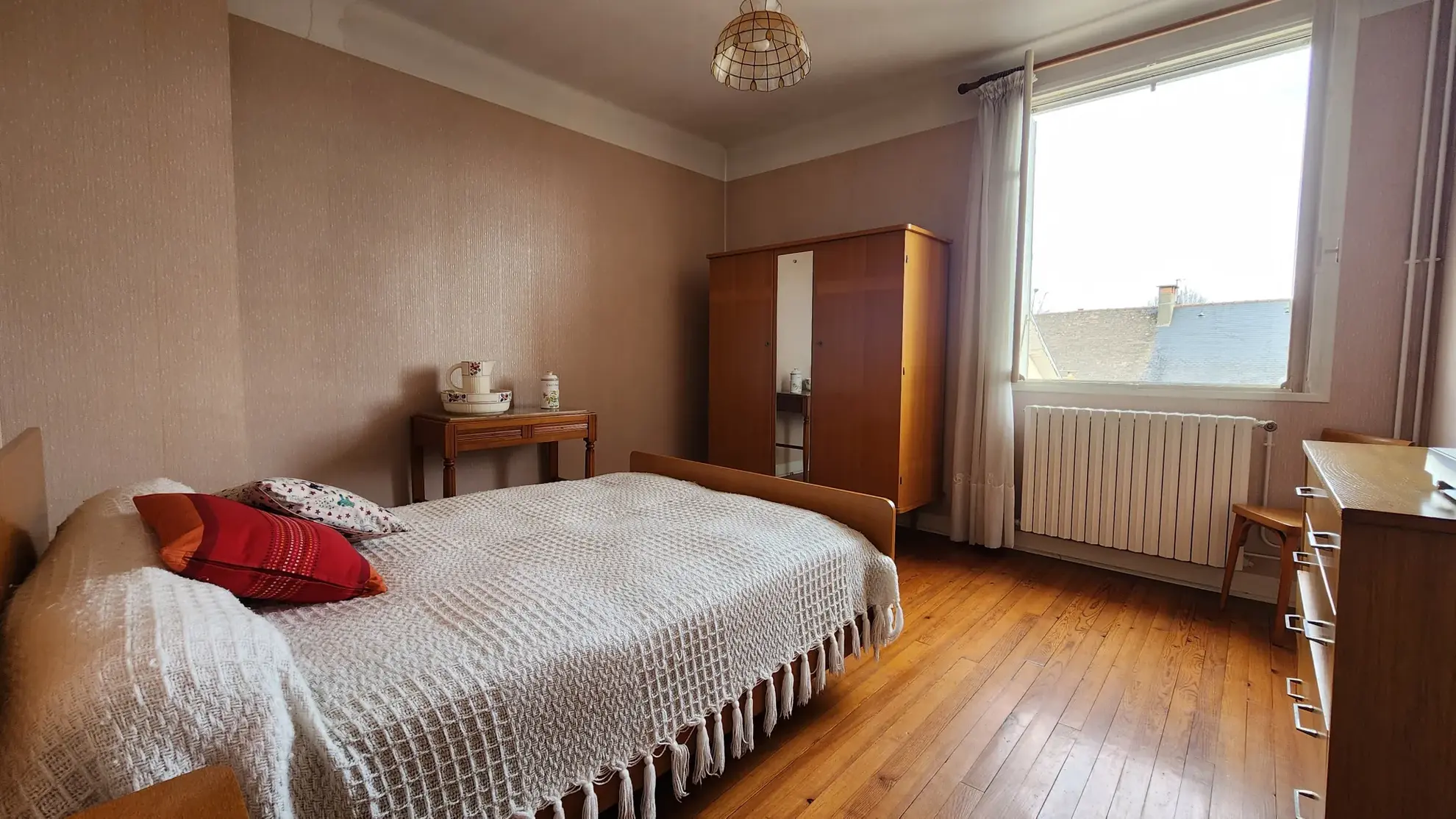 Belle maison familiale de 160 m² avec jardin à Juillan, idéal pour résidence ou investissement 