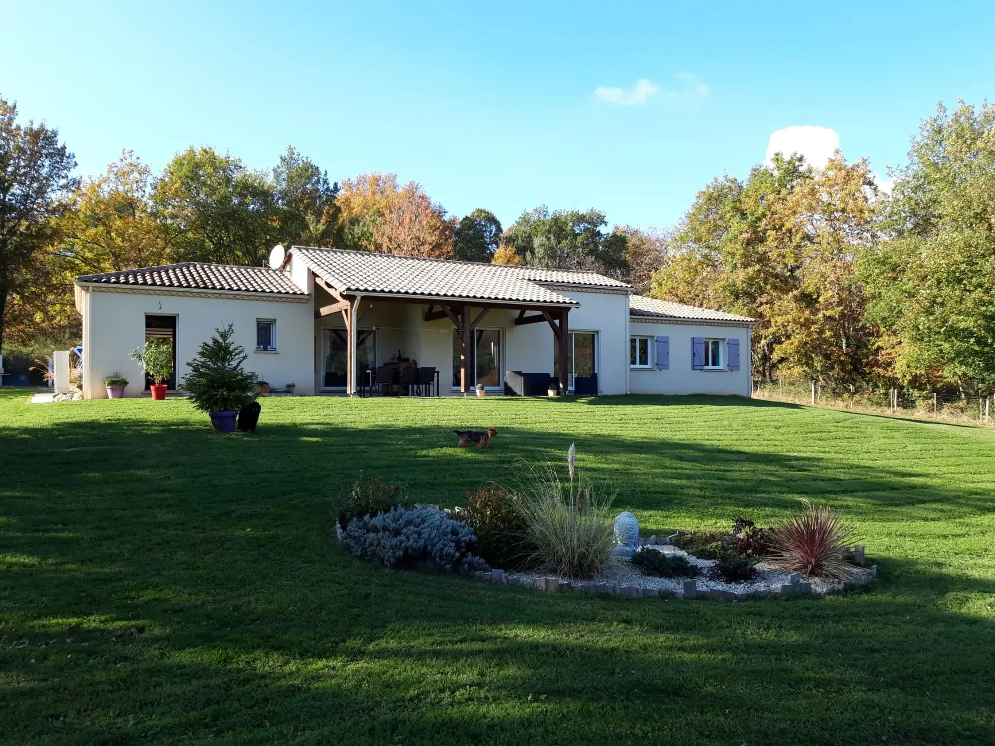 Belle maison récente de 130 m² avec terrasse à Lacapelle-Biron, environnement campagne 