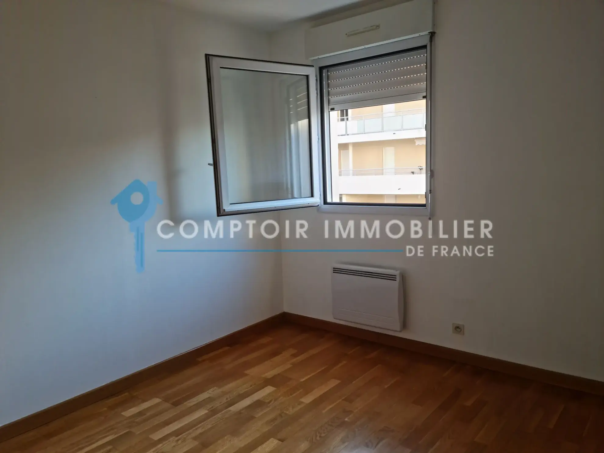 Appartement 4 pièces en centre-ville d'Aubenas avec garage et cave 