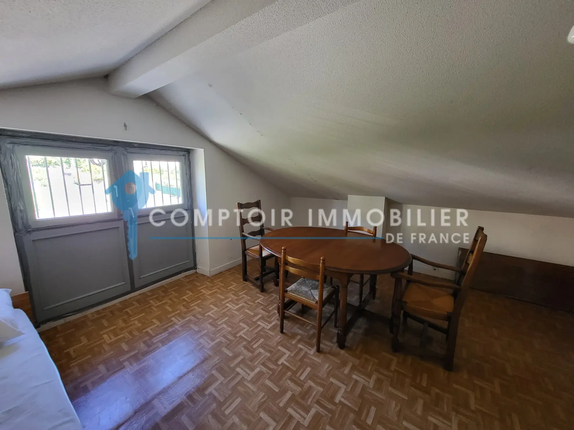 Maison avec deux appartements à vendre à Saint-Martin-de-Valamas, Ardèche 