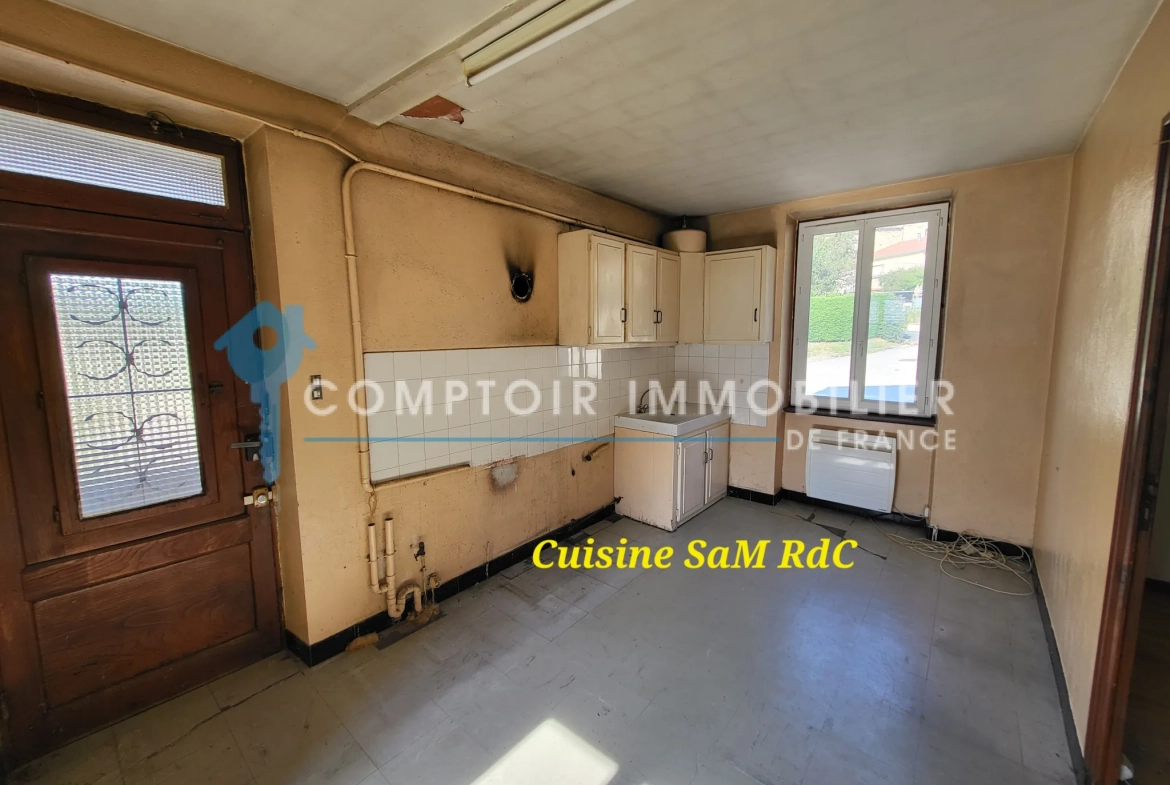Maison avec deux appartements à vendre à Saint-Martin-de-Valamas, Ardèche 