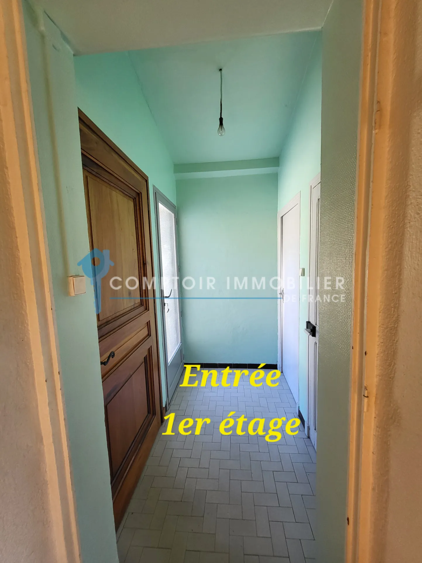 Maison avec deux appartements à vendre à Saint-Martin-de-Valamas, Ardèche 