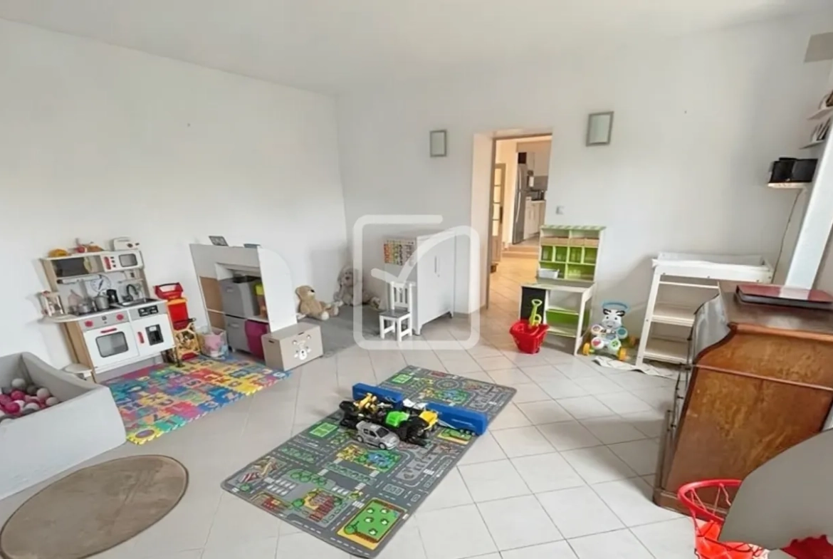 Grande maison à Cavagnac (46110) avec terrain, garage et confort moderne 