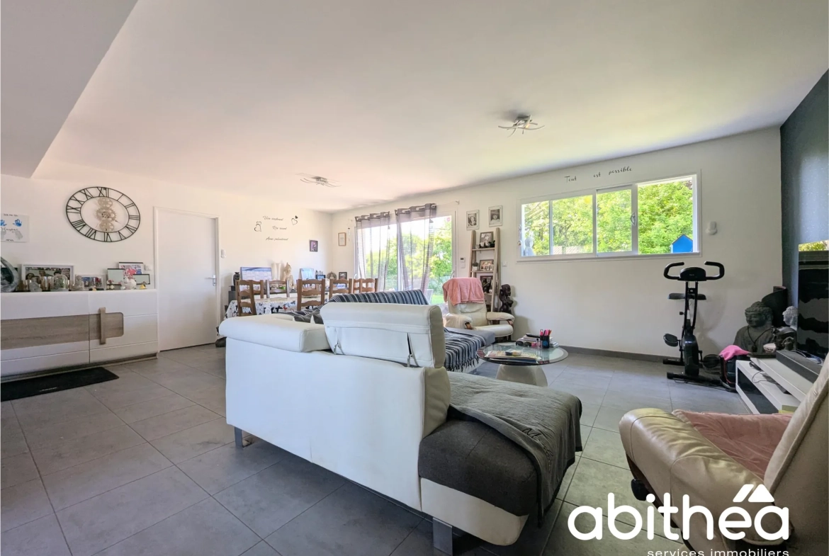 Maison neuve de 116 m² avec 4 chambres à Saint-Ciers-d'Abzac proche Galgon 