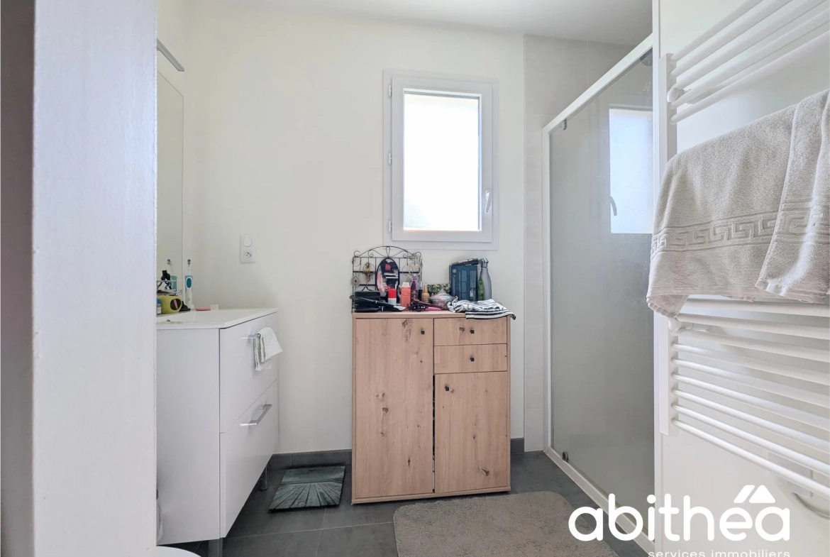 Maison neuve de 116 m² avec 4 chambres à Saint-Ciers-d'Abzac proche Galgon 