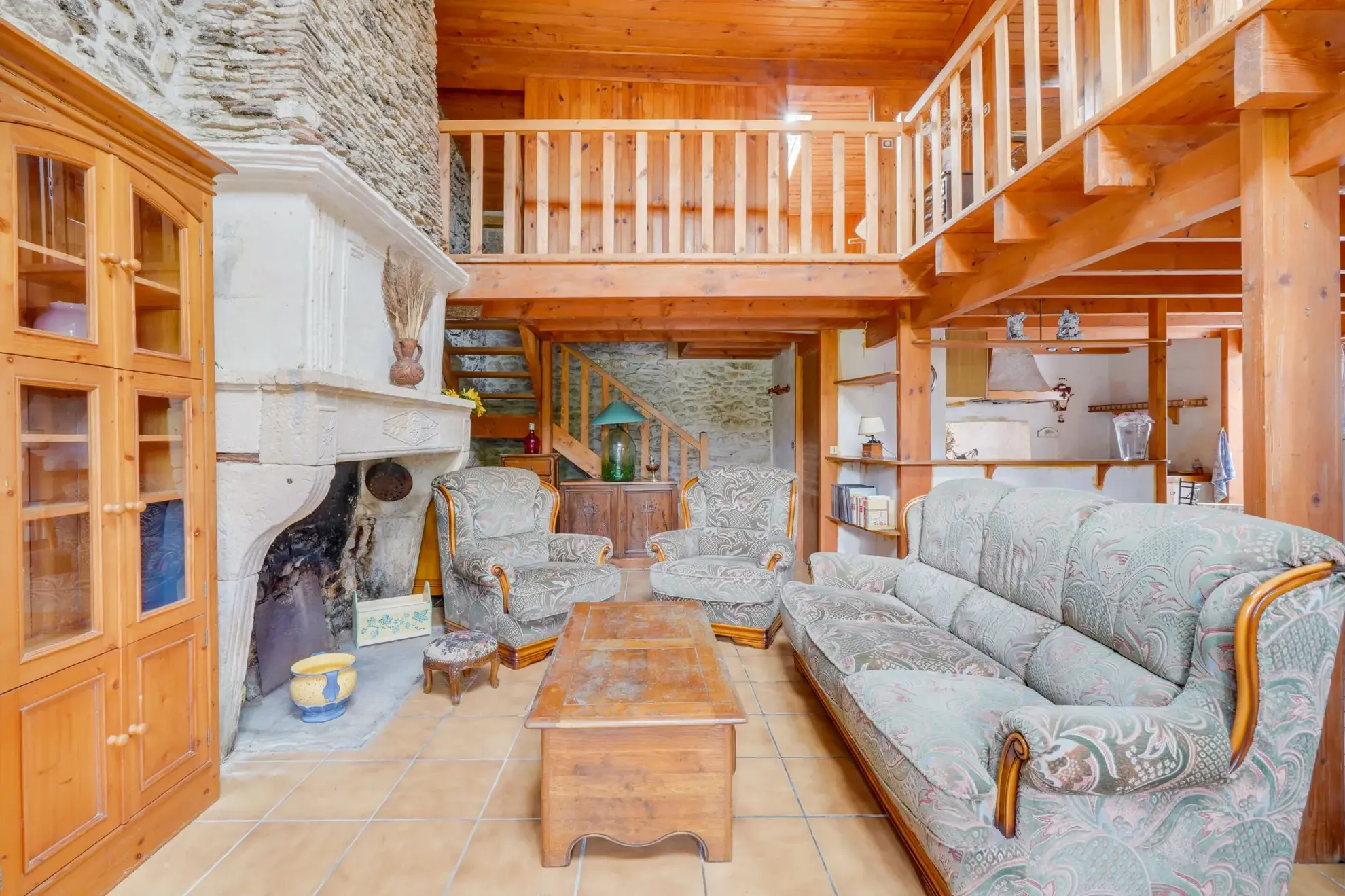 Maison à rénover de 75m² avec garage à Cartelègue 