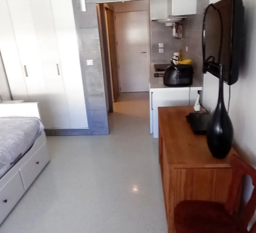 Appartement T1 rénové avec mezzanine à Agde - Opportunité d'investissement 
