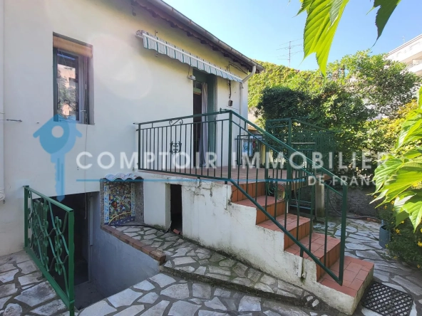 Maison de ville à Nîmes avec jardin, garage et 2 chambres – Secteur Jean Jaurès 