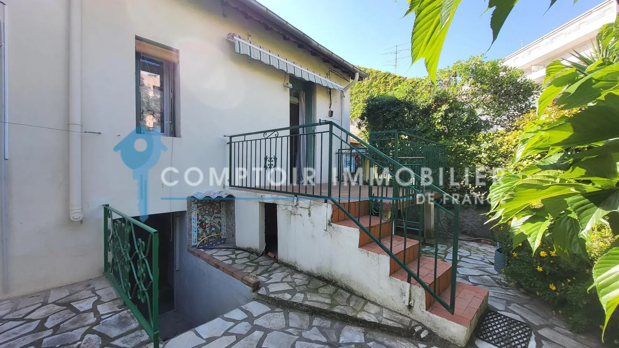 Maison de ville à Nîmes avec jardin, garage et 2 chambres – Secteur Jean Jaurès 