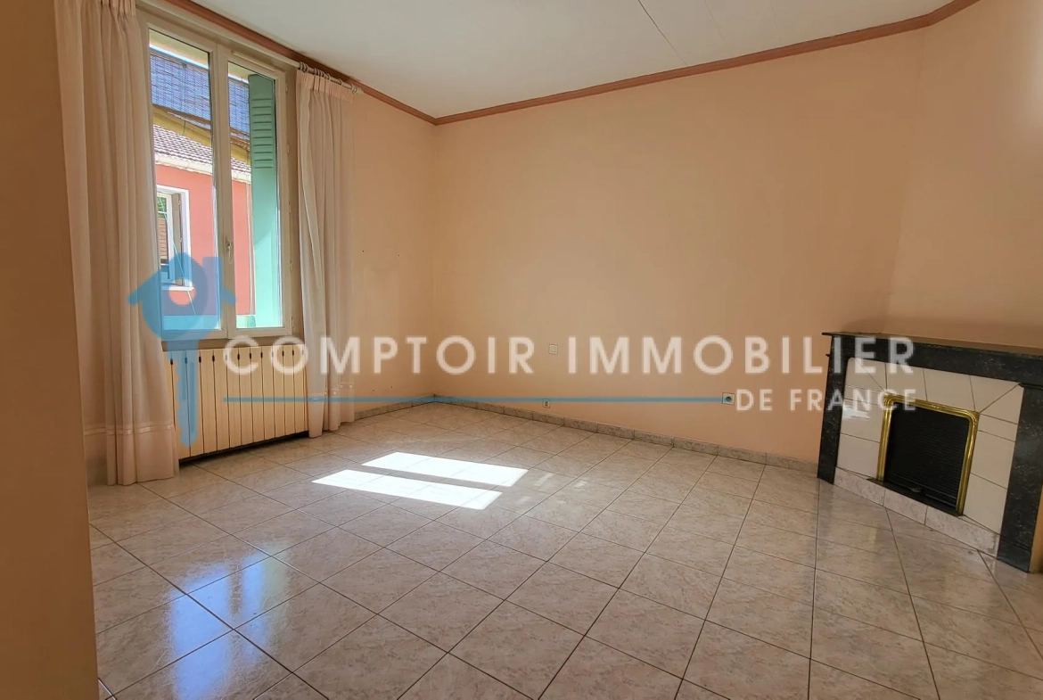 Maison de ville à Nîmes avec jardin, garage et 2 chambres – Secteur Jean Jaurès 