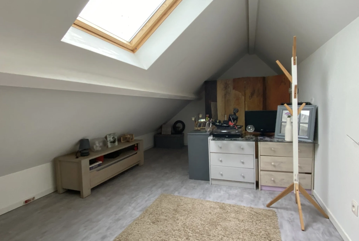Maison 3 pièces à Orgerus, centre-ville, 66 m² avec jardin et 2 chambres 