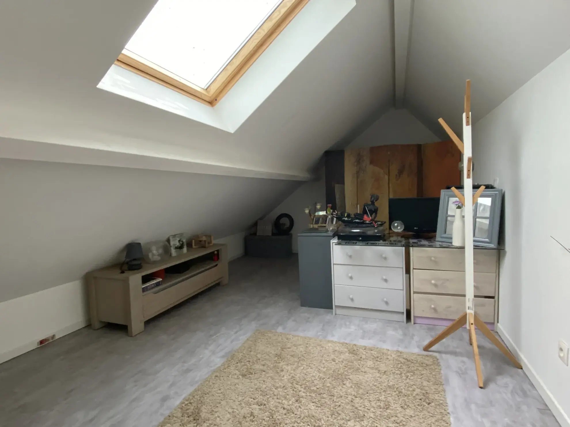 Maison 3 pièces à Orgerus, centre-ville, 66 m² avec jardin et 2 chambres 