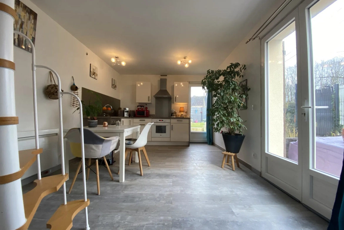 Maison 3 pièces à Orgerus, centre-ville, 66 m² avec jardin et 2 chambres 