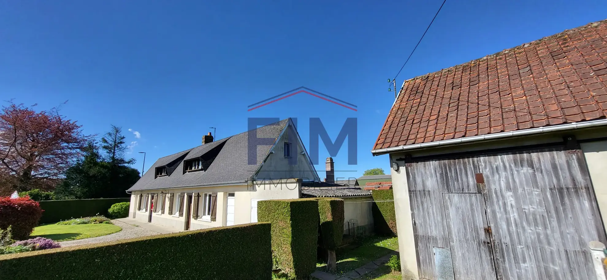 Longère à Saint Nicolas d'Aliermont avec terrain constructible et gîtes, proche Dieppe 
