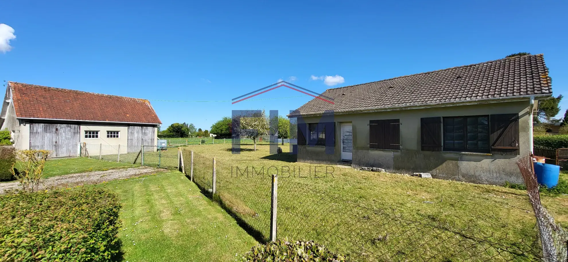 Longère à Saint Nicolas d'Aliermont avec terrain constructible et gîtes, proche Dieppe 