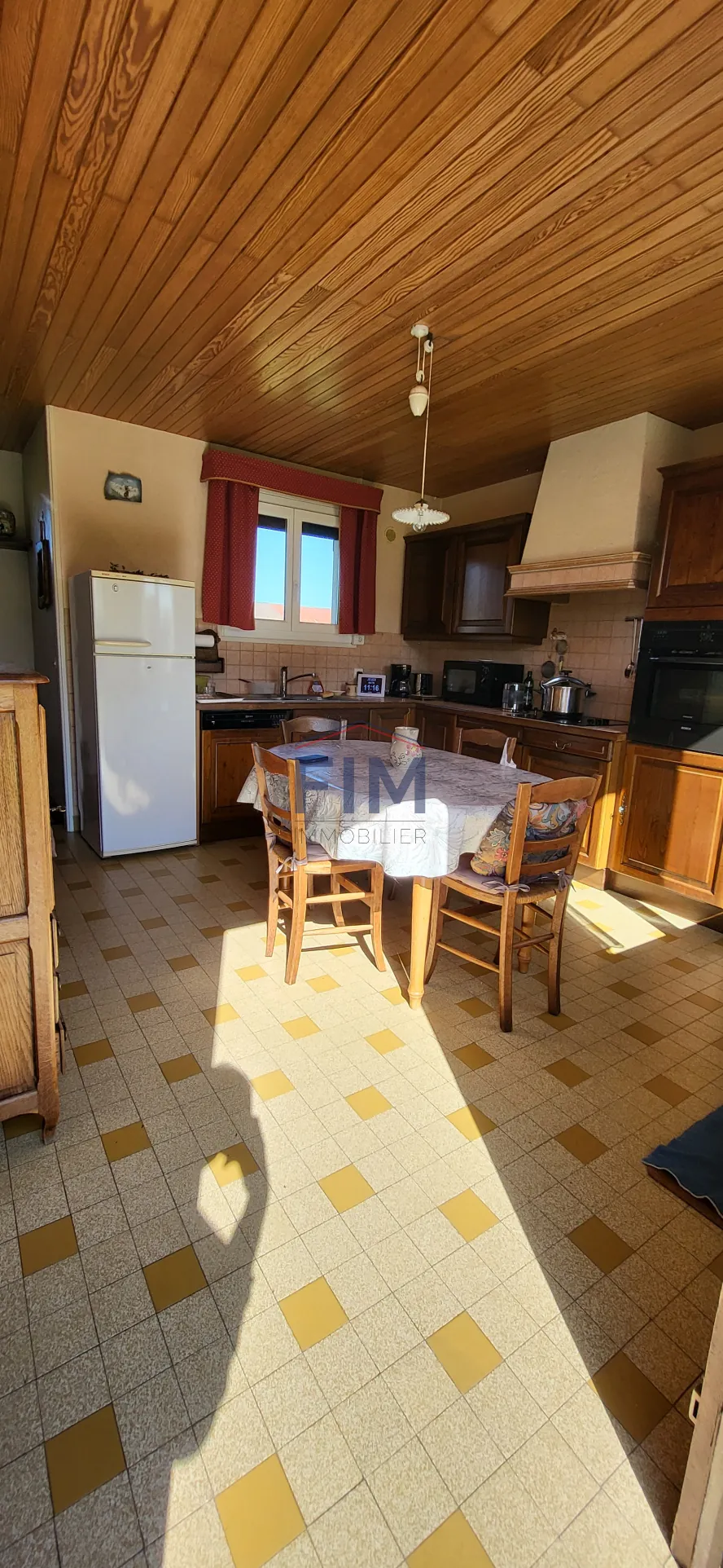 Longère à Saint Nicolas d'Aliermont avec terrain constructible et gîtes, proche Dieppe 