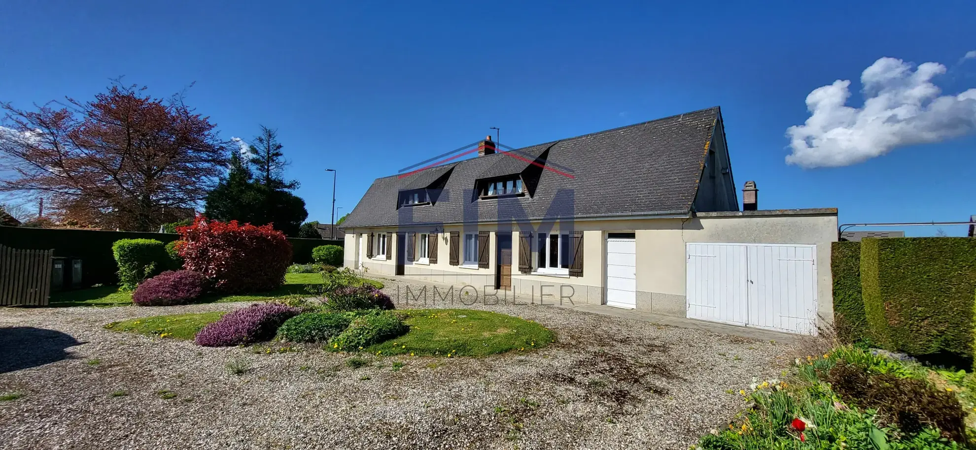 Longère à Saint Nicolas d'Aliermont avec terrain constructible et gîtes, proche Dieppe 