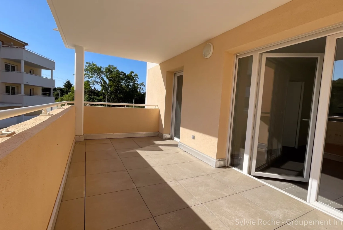Appartement neuf à Orange avec terrasse, garage et parking - proximité centre-ville 
