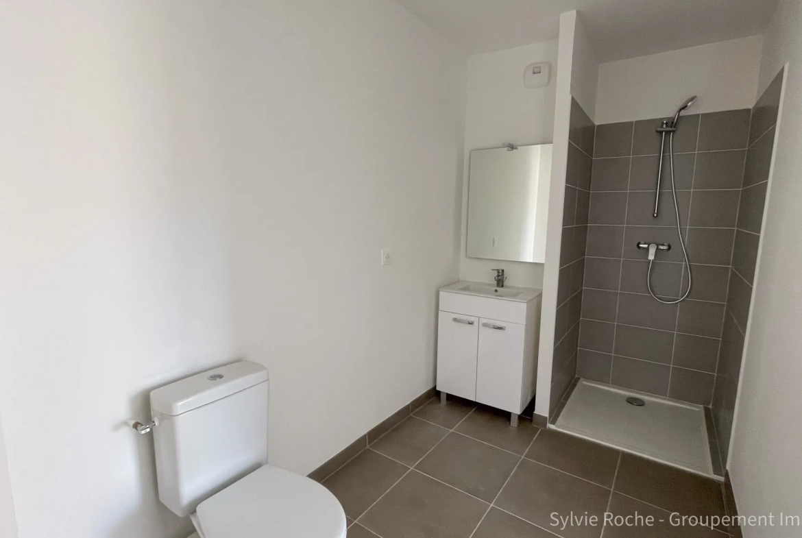 Appartement neuf à Orange avec terrasse, garage et parking - proximité centre-ville 