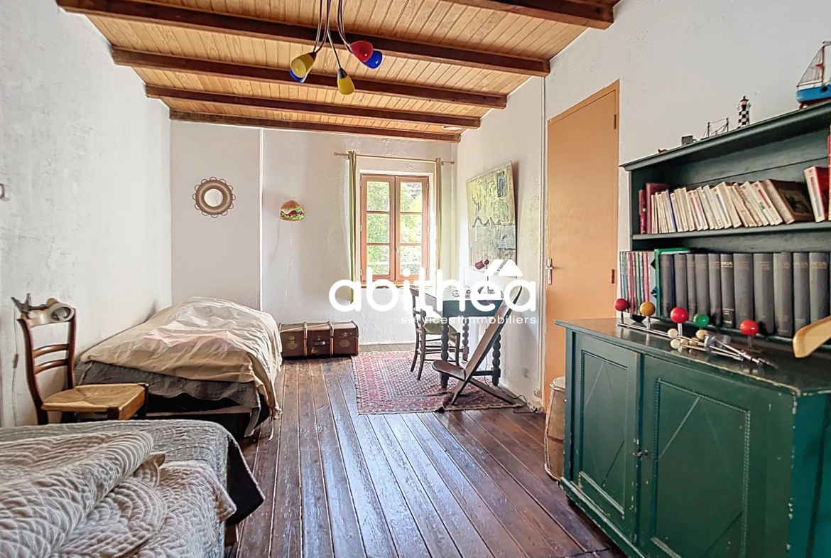 Charmante maison de caractère avec jardin et garage à Murviel-lès-Béziers 