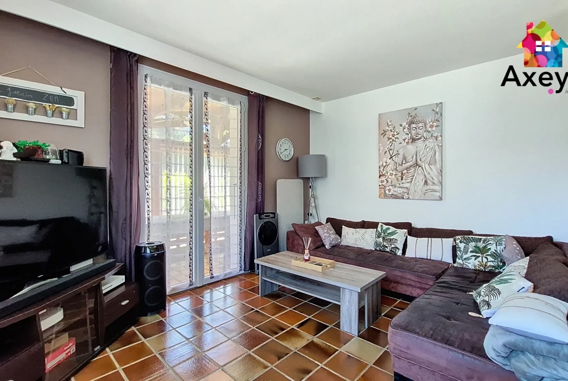 Charmante maison à vendre avec 4 chambres à Chauffailles - Terrain de 600 m² 