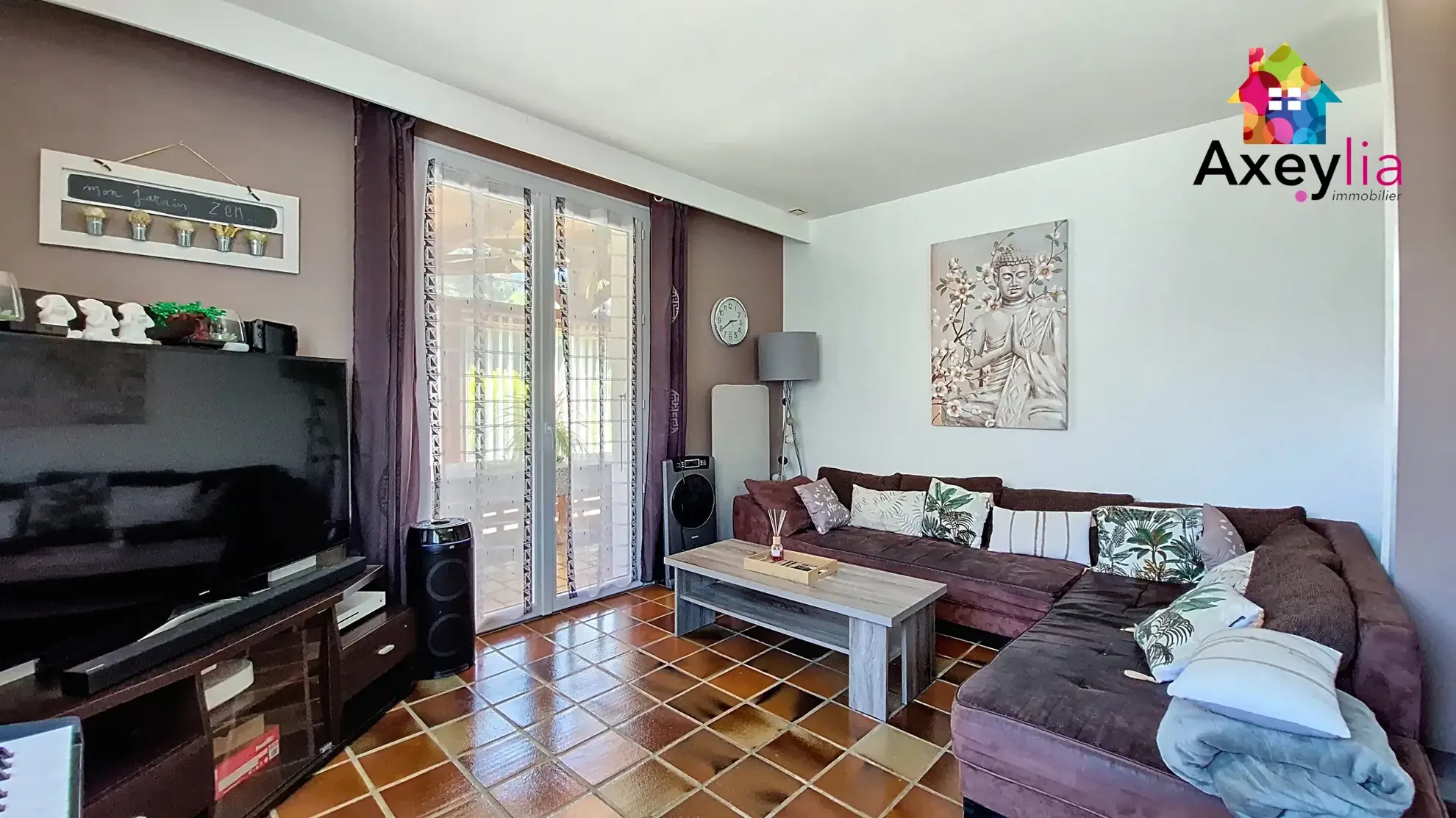 Charmante maison à vendre avec 4 chambres à Chauffailles - Terrain de 600 m² 