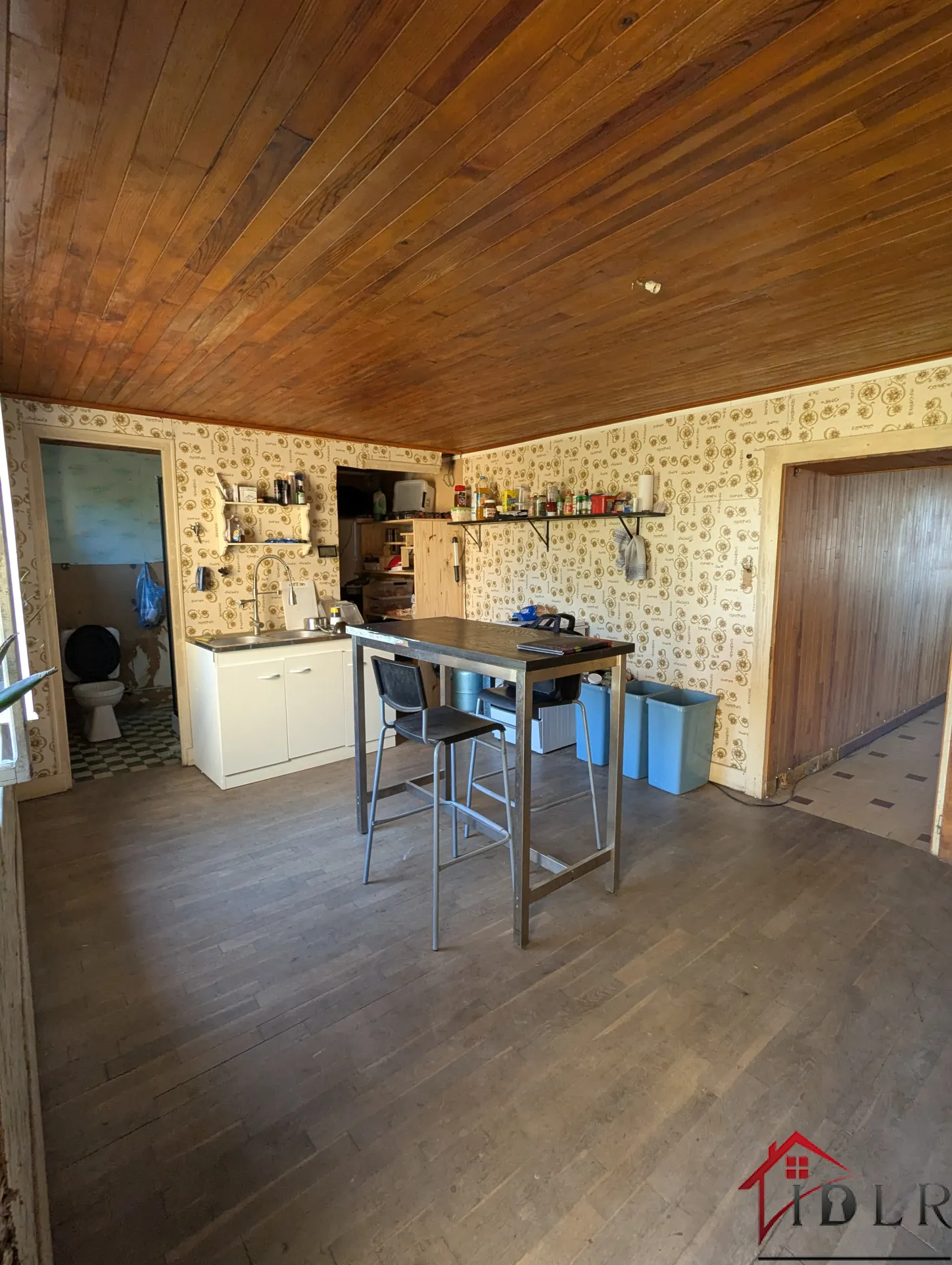 Ferme à rénover de 6000 m² à Renaucourt en Haute-Saône 