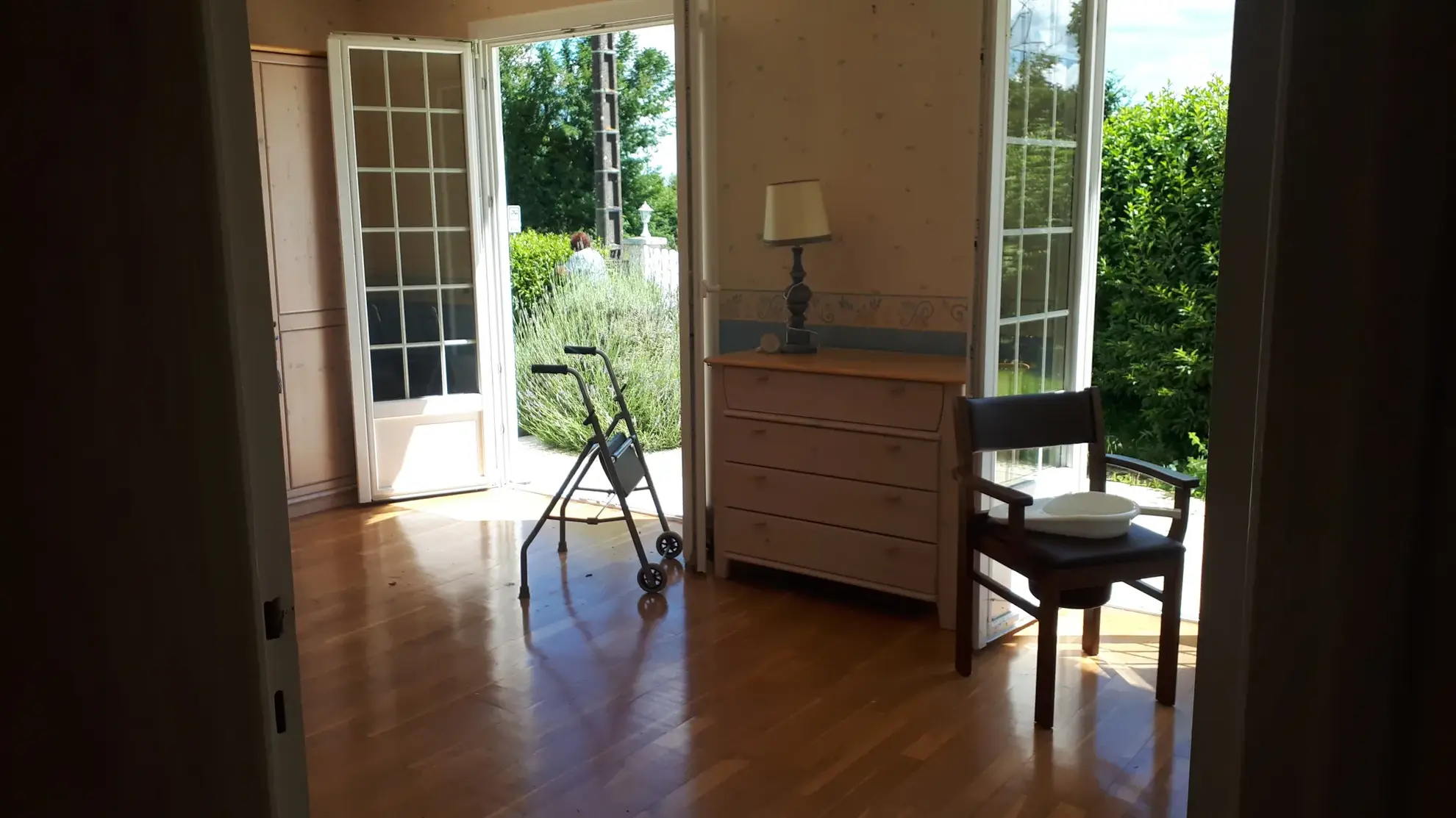 Maison à vendre à Chateau Larcher avec jardin et terrasses - 134 m² 