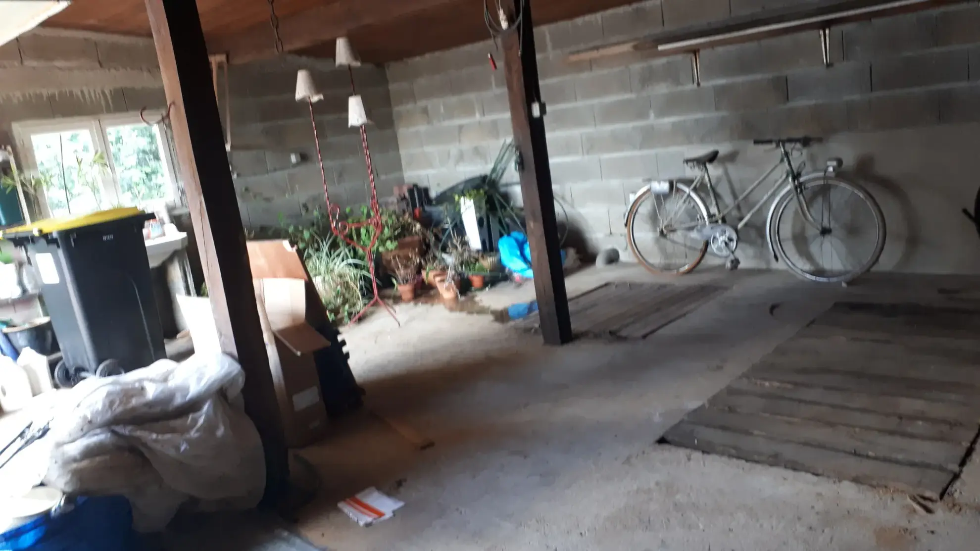 Maison à vendre à Chateau Larcher avec jardin et terrasses - 134 m² 