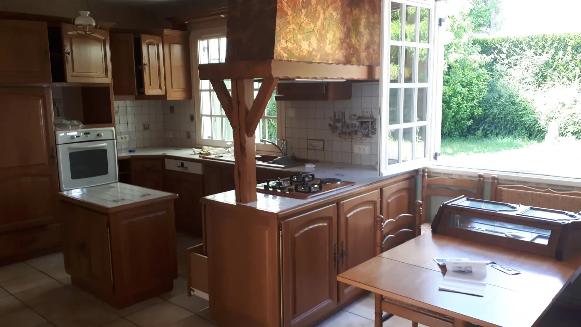 Maison à vendre à Chateau Larcher avec jardin et terrasses - 134 m² 