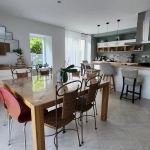 Charmante maison en pierre rénovée avec 3 chambres et garage à Sainte Hermine
