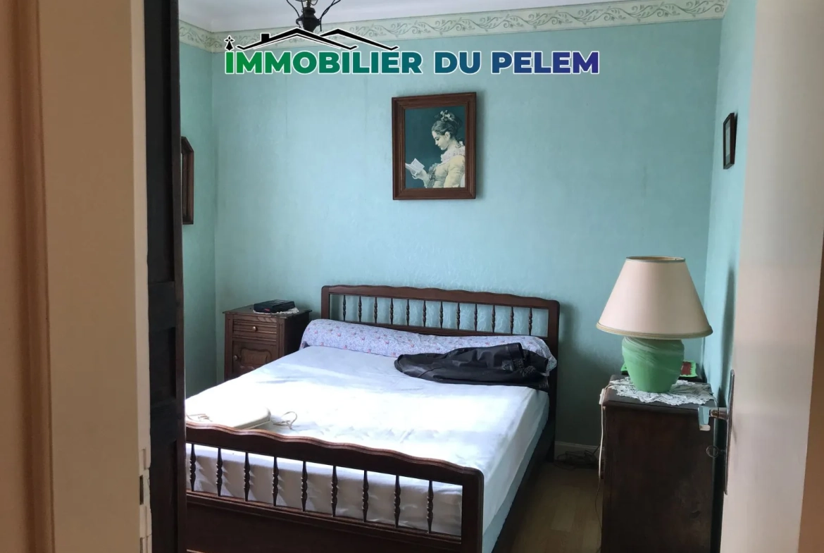 Maison familiale 4 chambres avec hangar et grand terrain en campagne 