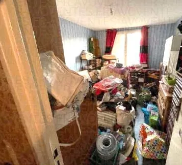 Maison T6 à Bondy en vente aux enchères à partir de 30 000 € 