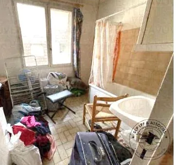 Maison T6 à Bondy en vente aux enchères à partir de 30 000 € 