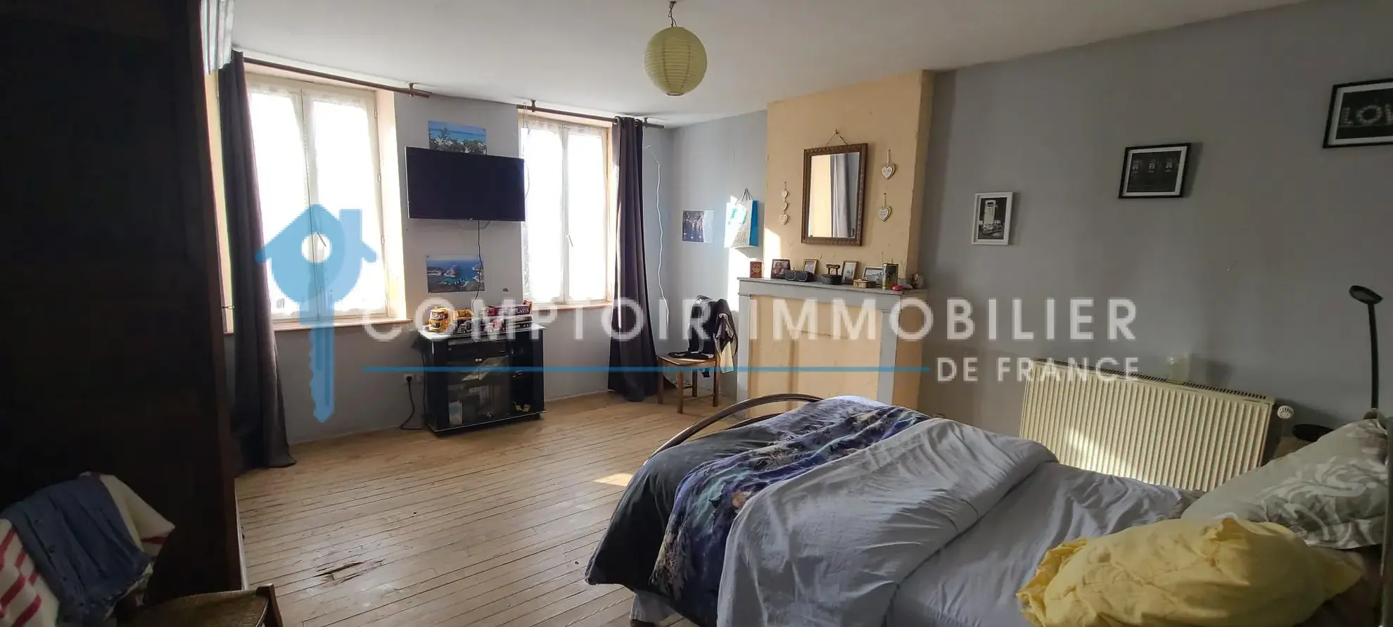 Maison T3 de 144 m² avec appartement T2, hangar et terrain à Montrejeau 