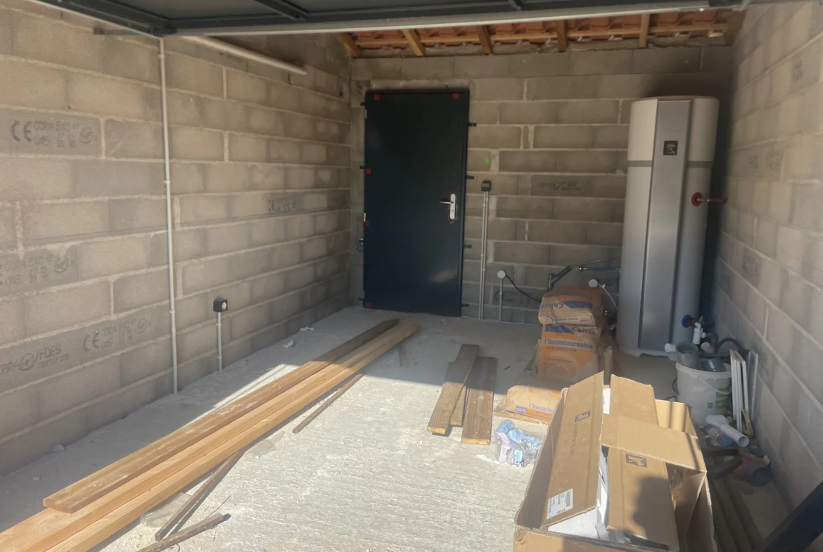 Villa T4 avec piscine Bali à Saint Christol les Alès, construction 2024 