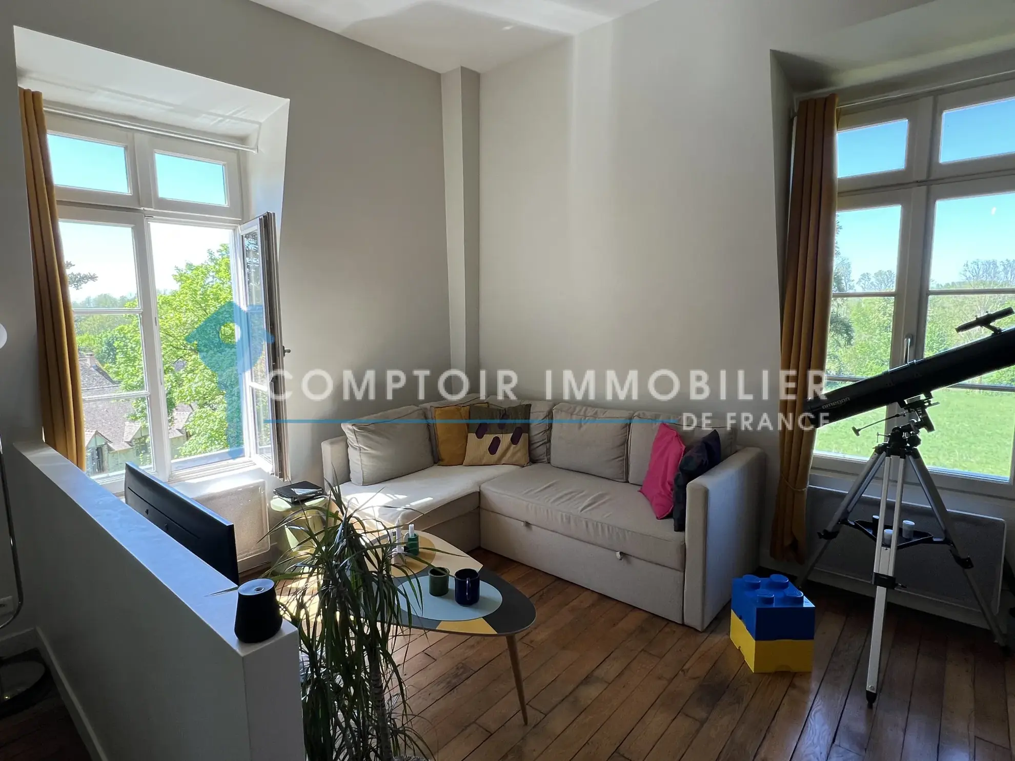 Appartement de standing avec parc et parking à Guigneville-sur-Essonne 