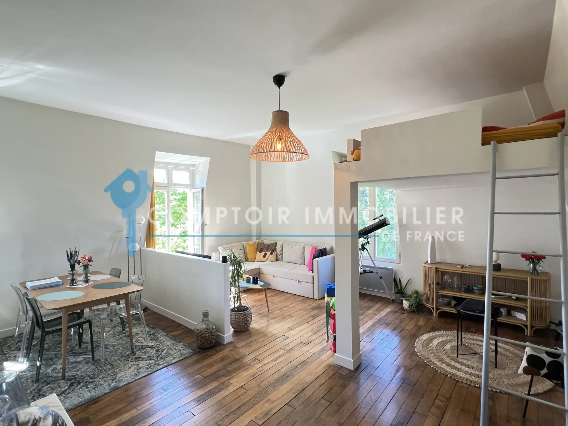 Appartement de standing avec parc et parking à Guigneville-sur-Essonne 