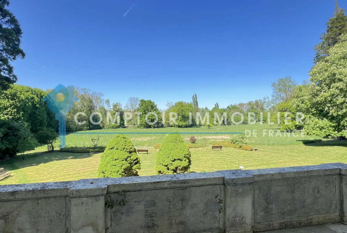 Appartement de standing avec parc et parking à Guigneville-sur-Essonne 