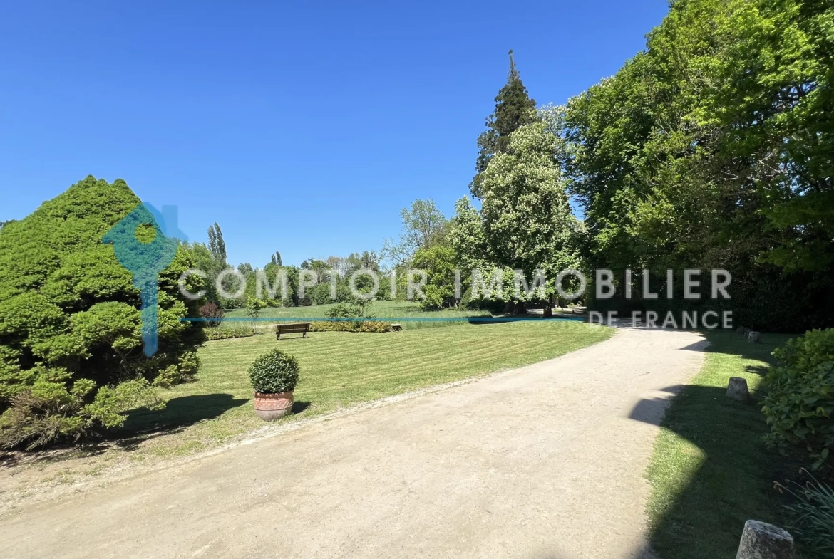 Appartement de standing avec parc et parking à Guigneville-sur-Essonne 