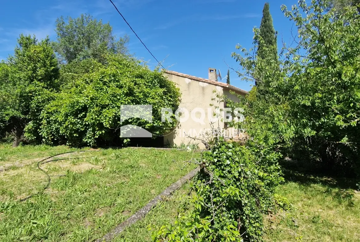 Villa à vendre à Lodève de 107 m² avec piscine et terrain arboré 
