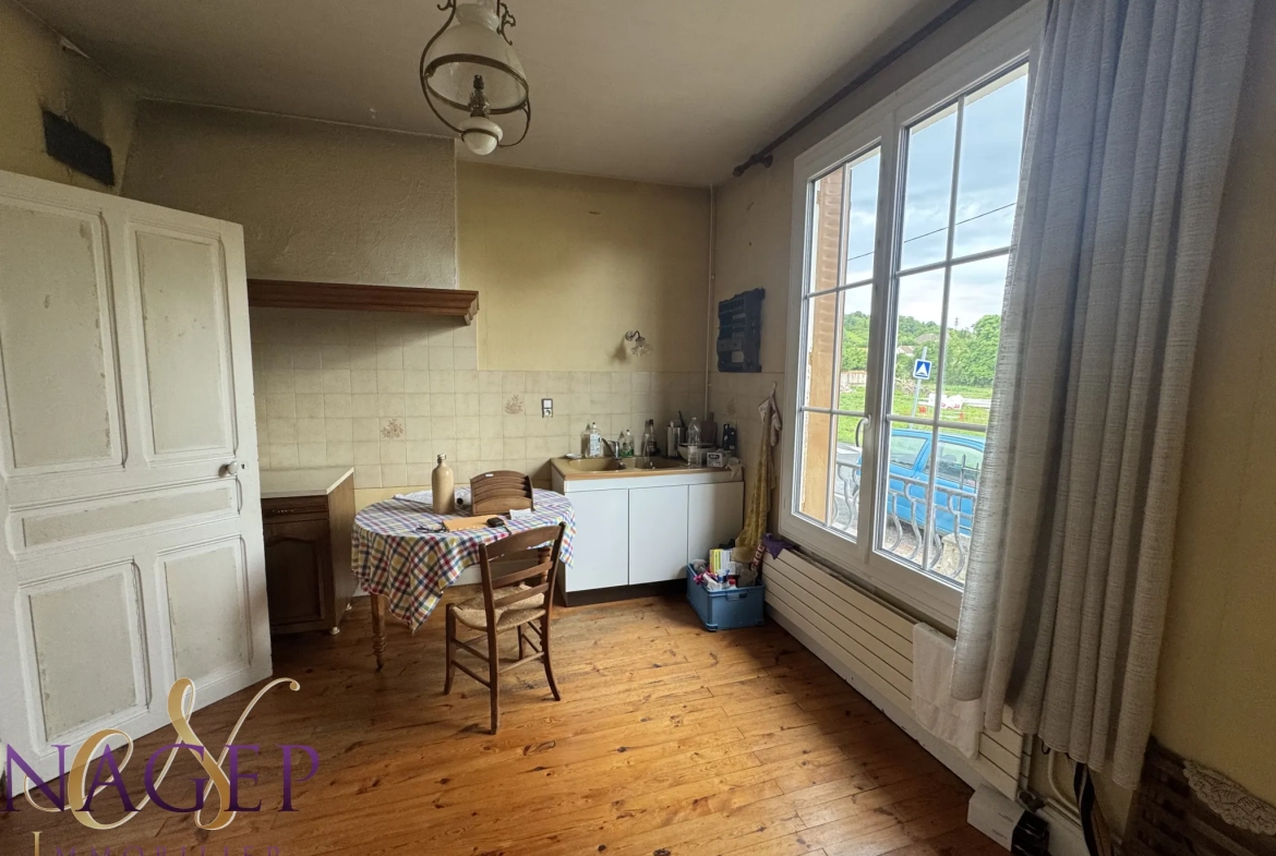 Belle maison à vendre avec jardin à Cusset proche Vichy 