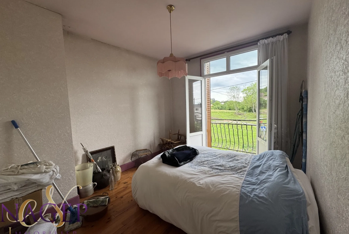 Belle maison à vendre avec jardin à Cusset proche Vichy 