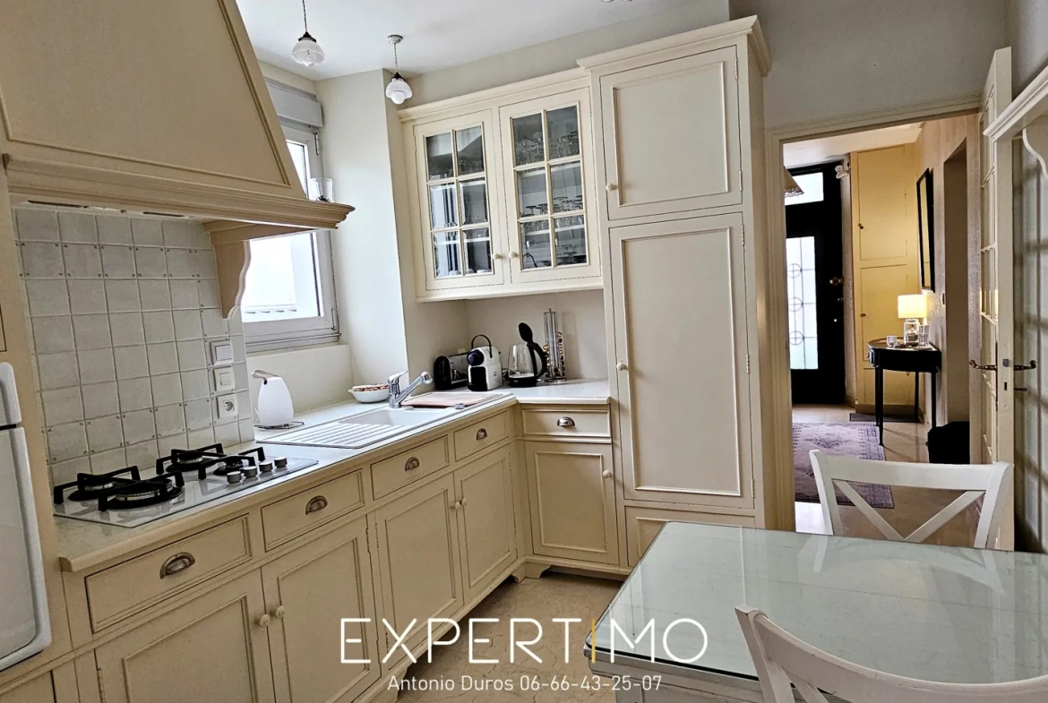 Maison à Loudéac 132 m² avec jardin et garage, proche commodités 