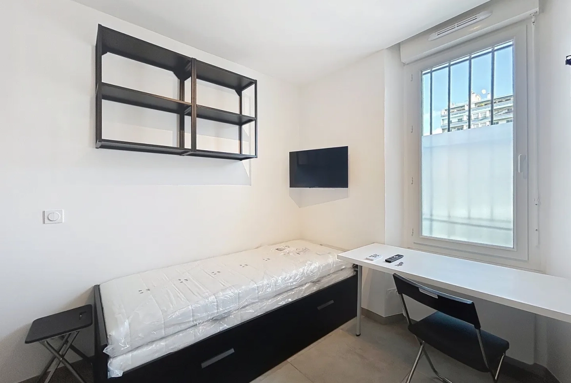 Studio rénové de 10 m² à Marseille Canet – Opportunité d'investissement locatif 